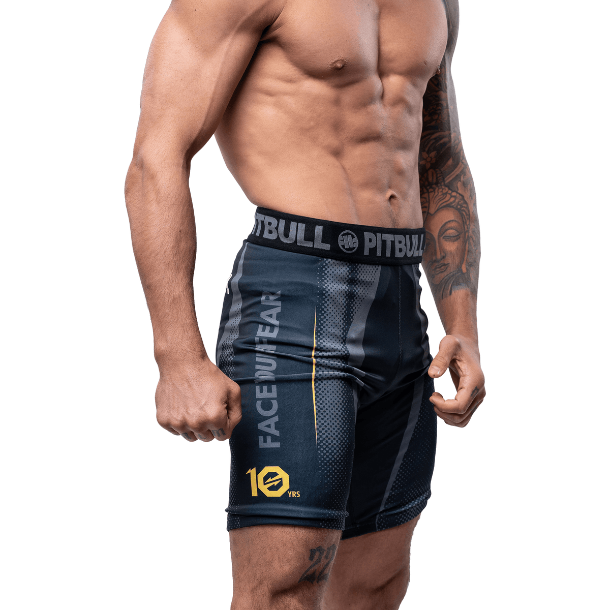 COMPRESSION SHORTS OKTAGON 2026 SHADOW - OKTAGON MMA Store