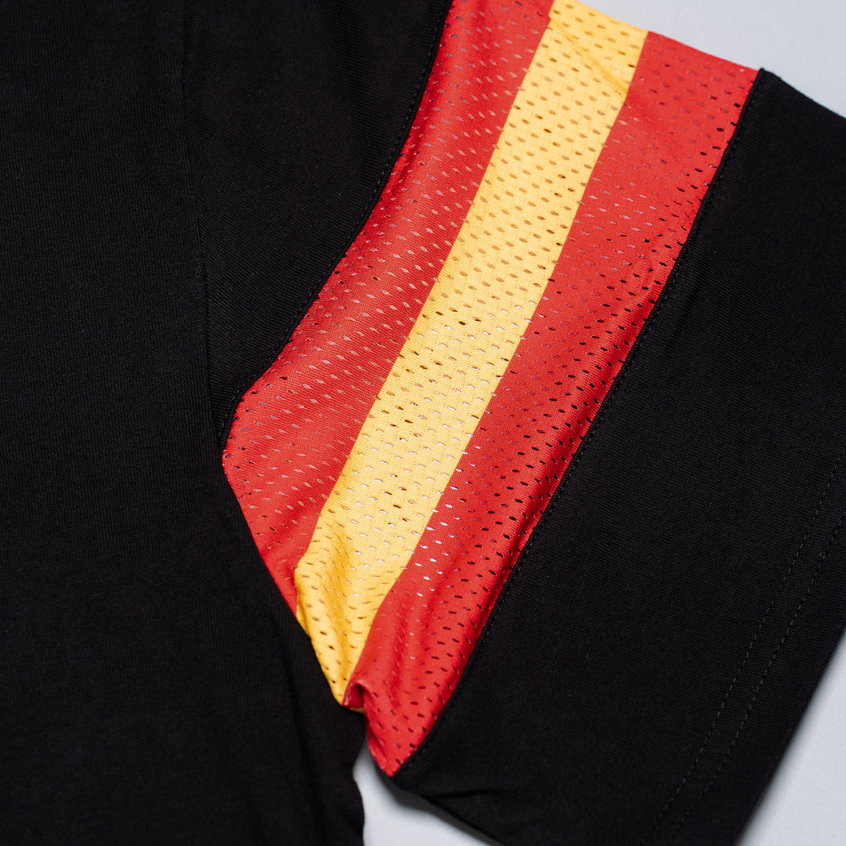 KNITTED T - SHIRT GERMAN TRICOLOR - OKTAGON MMA Store