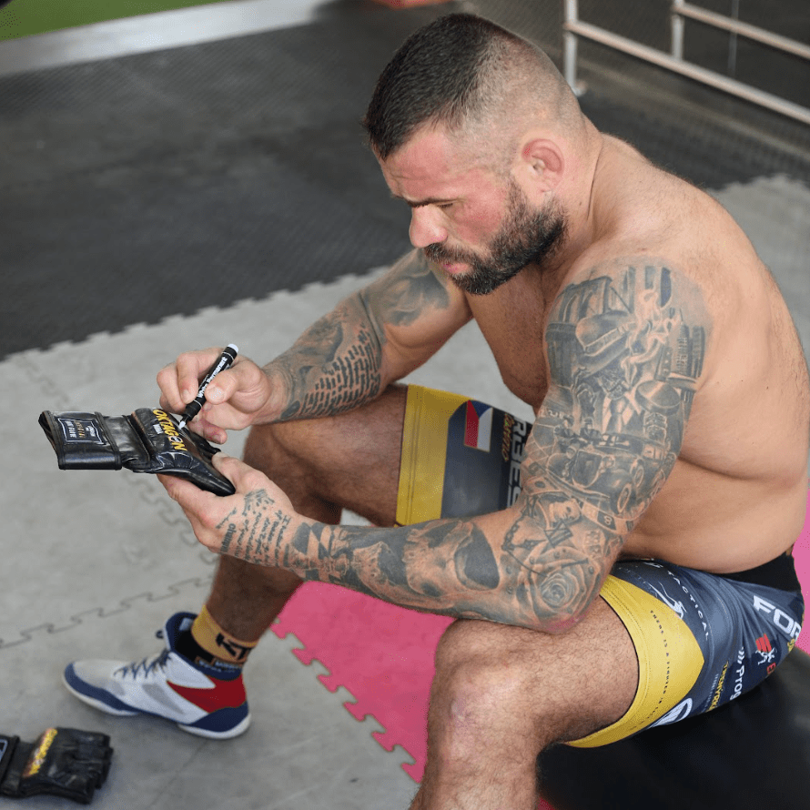 MMA GLOVE OKTAGON KARLOS VEMOLA - OKTAGON MMA Store