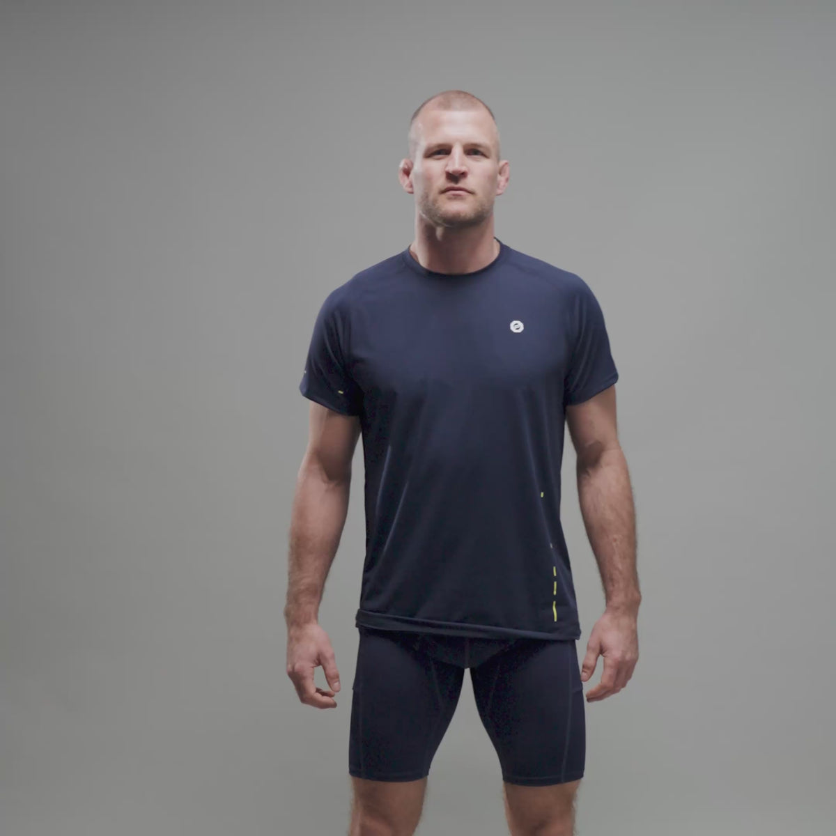 TRIČKO PERFORMANCE NAVY