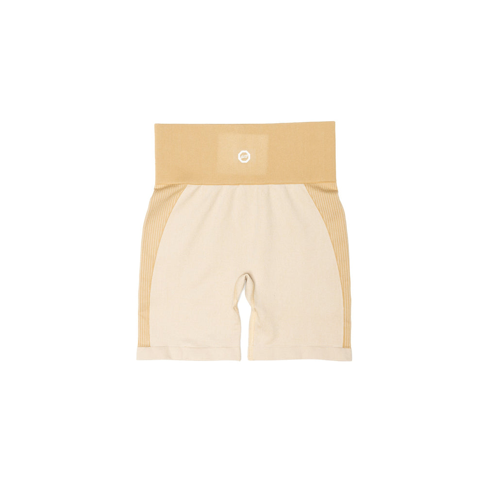 SEAMLESS - BIKER SHORTS BEIGE - OKTAGON MMA Store